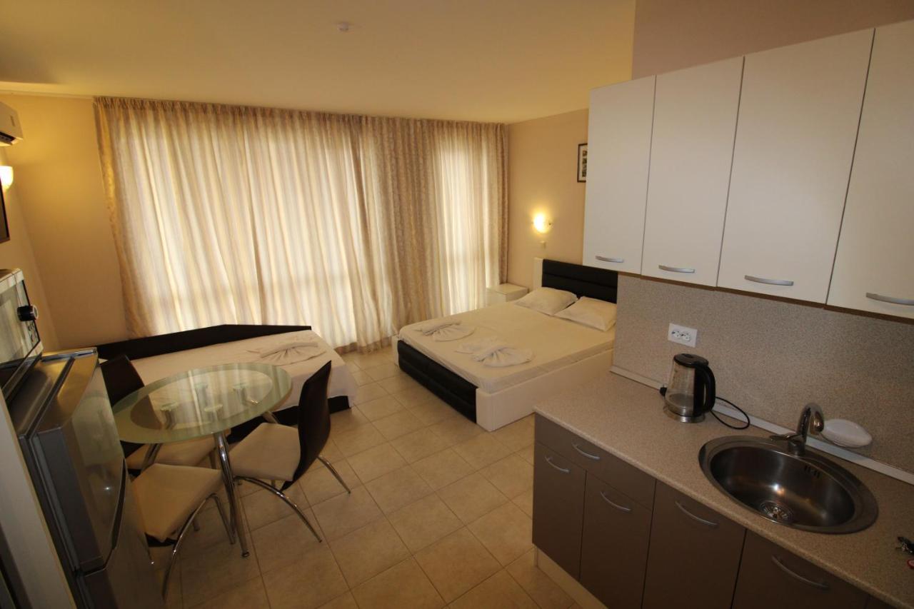 Menada Casa Del Sol Apartments Sunny Beach Eksteriør billede